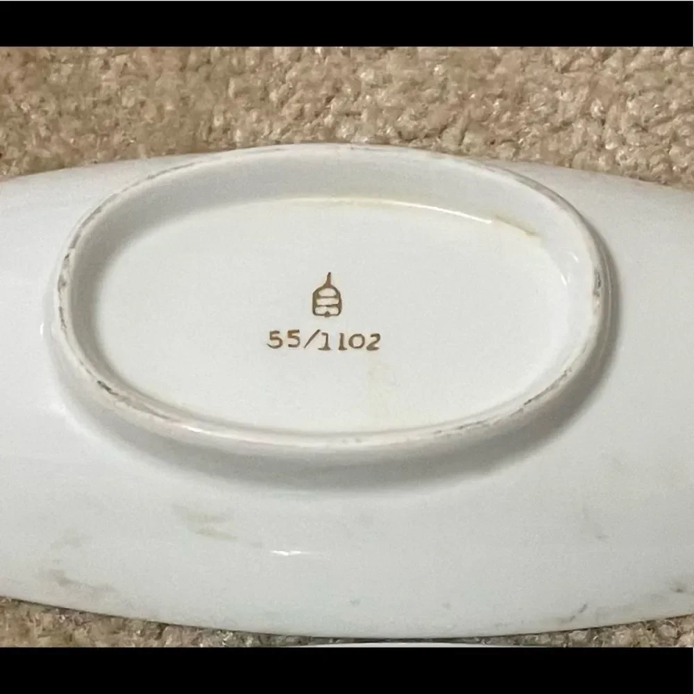 Vintage Royal Vienna courting couple Oval Vanity Dish